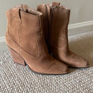 Chinese Laundry Suede Ankle Boots western style